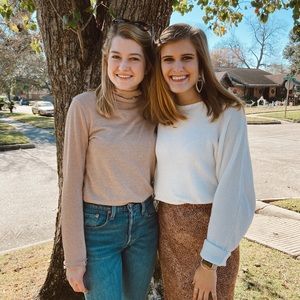 Meet your Posher, Elise